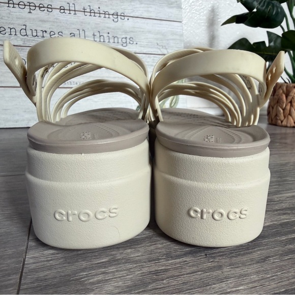 CROCS Lite Ride Brooklyn Foam Platform Wedge Strappy Sandal in Bone. Size 7 NWOT - Picture 7 of 11